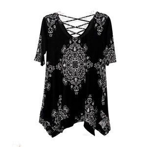 Small Short Sleeve Medallion Tunic EUC